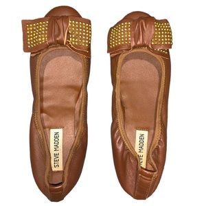 Steve Madden Kinley Studded Bow Toe Embellished Brown Flats